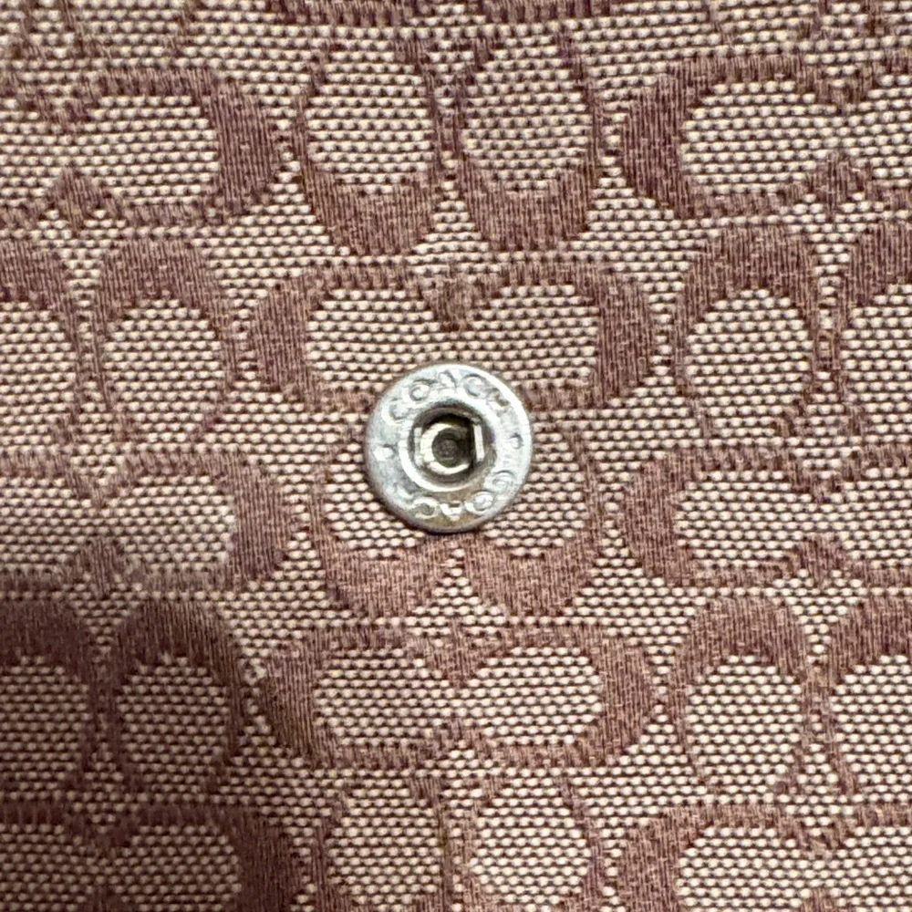 Y2K Vintage Coach Tan Monogram Snap Wallet - Picture 2 of 10